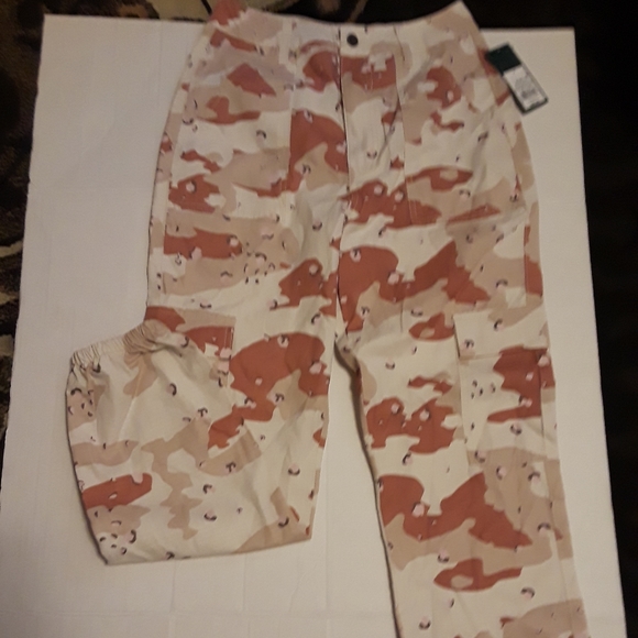 target camo pants womens